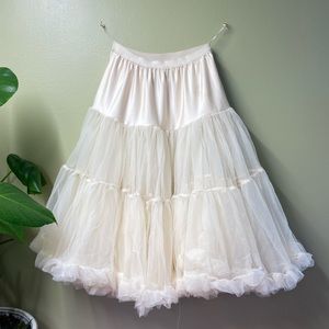 Xs/sm midi petticoat